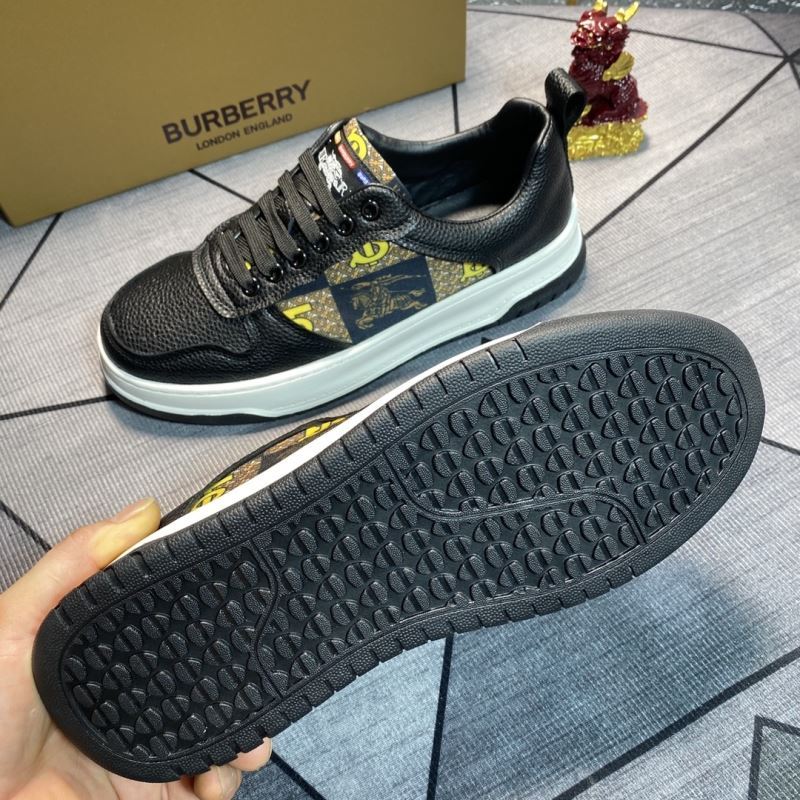 Burberry Low Shoes